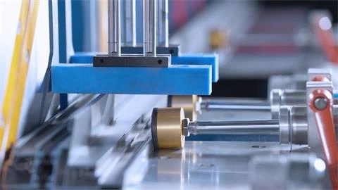 LJZ1-01-550X4200-Aluminum profile automatic fixing system