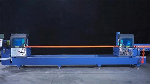 JH-08-550X4500-Ultra-long aluminum profile cutting