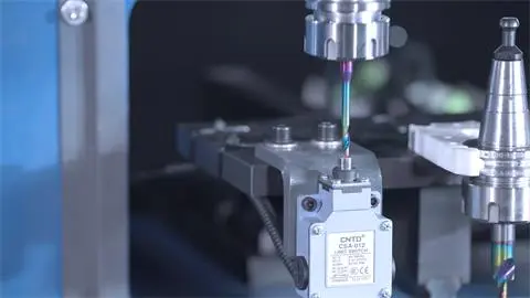 JH-CNC-3200A-Four-Axis Drilling and Milling Head
