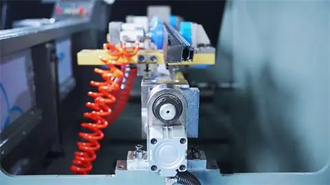 JH-CNC-800-Servo Flipping System