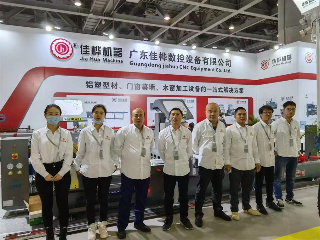 CNC Double Head Cutting Saw High Precision Aluminum Profile Cutting Machine for Enhanced Aluminum Window Production 03