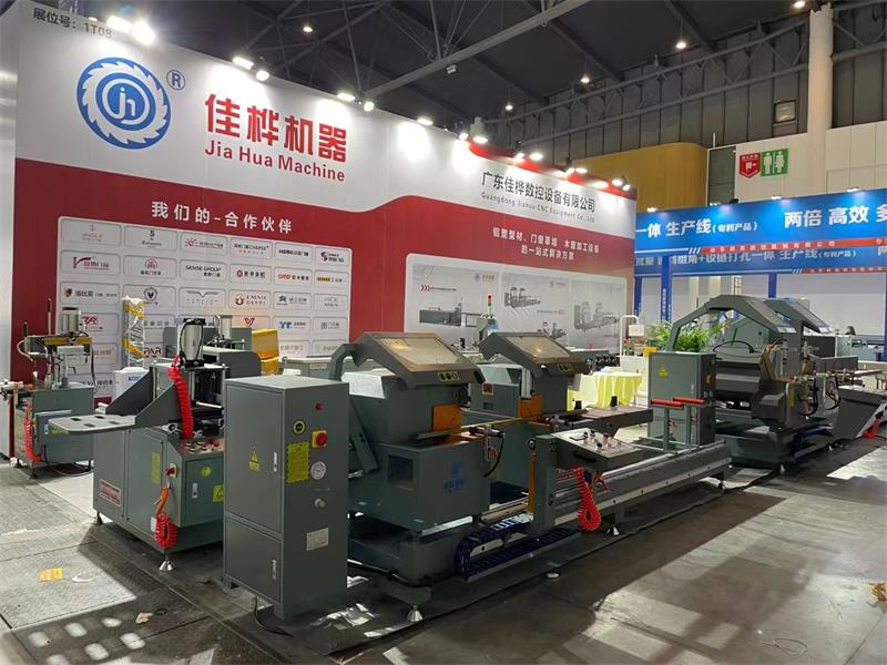 High Efficiency Aluminum Profile Processing Equipment Aluminum Profile Cutting Machine Copy Milling and Corner Crimping Solutions 04